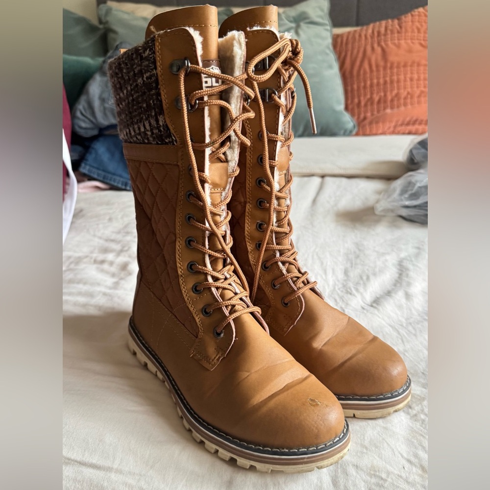 Polar Women's Brown Lace-Up Boots